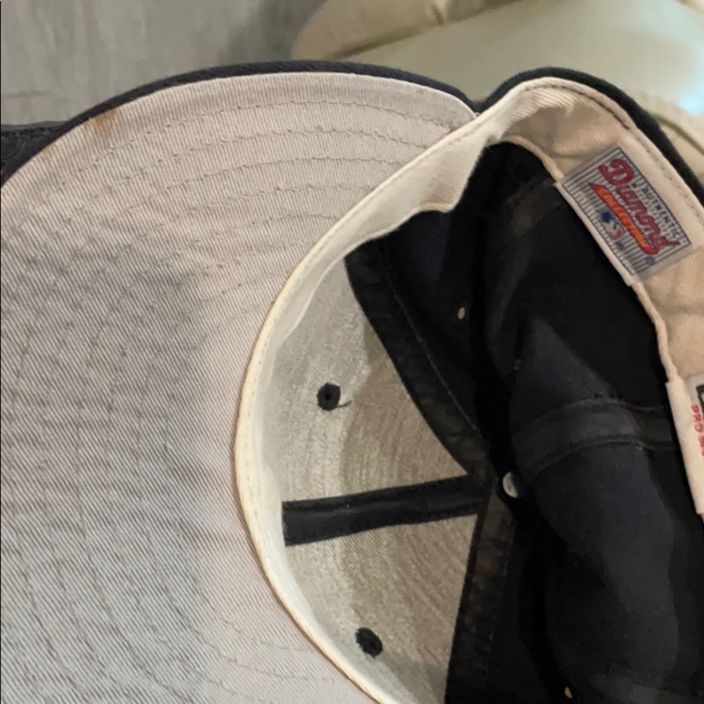 Authentic Diamond collection 🧢 - Picture 4 of 5
